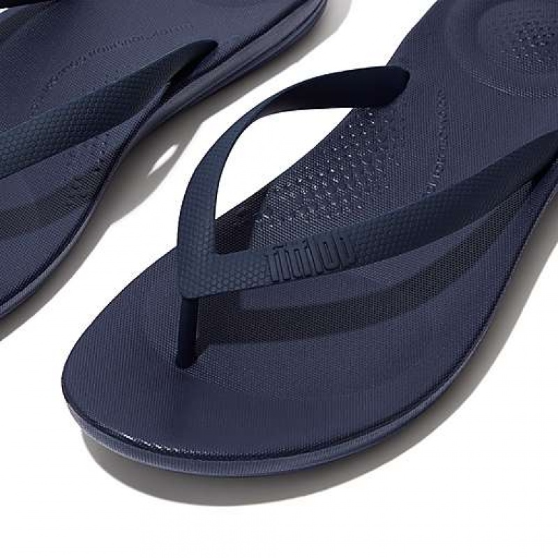 Black FitFlop IQUSHION Ergonomic Men's Flip Flops | GF6590142