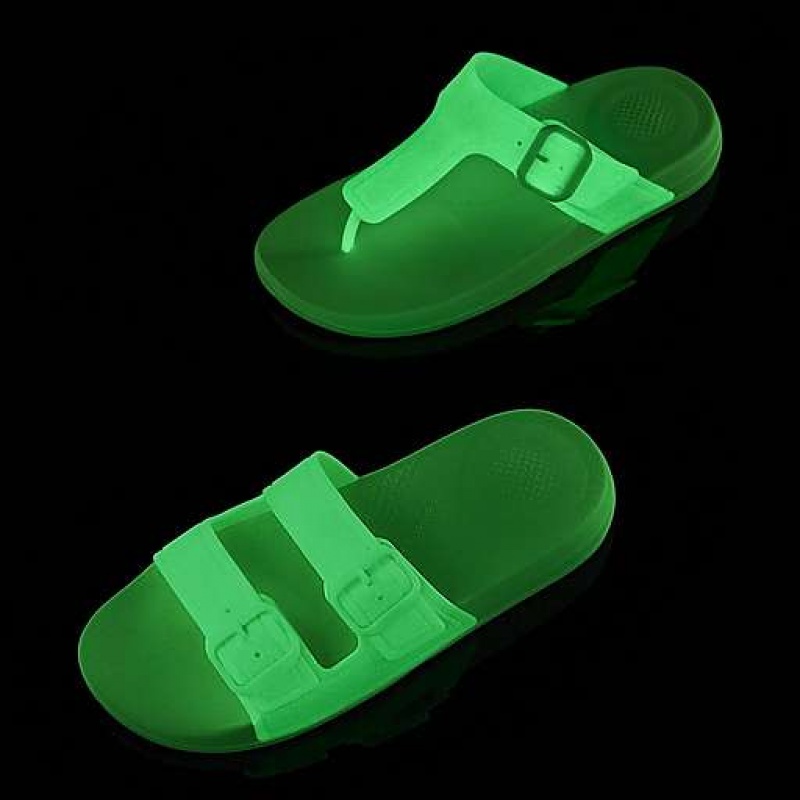 Navy FitFlop IQUSHION Glow-In-The-Dark Adjustable Buckle Women's Flip Flops | LR2035974